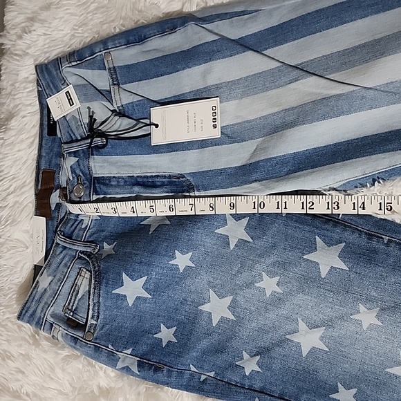 Judy Blue Los Angeles Star and Stripe Flare Jeans Brand New High Waist Size 5/27 - Picture 6 of 11